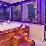 Vila 3 Bedroom *