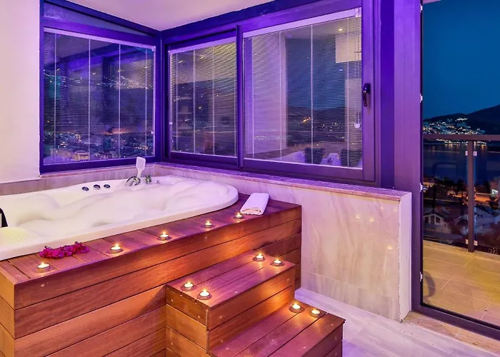 فيلة 3 Bedroom *